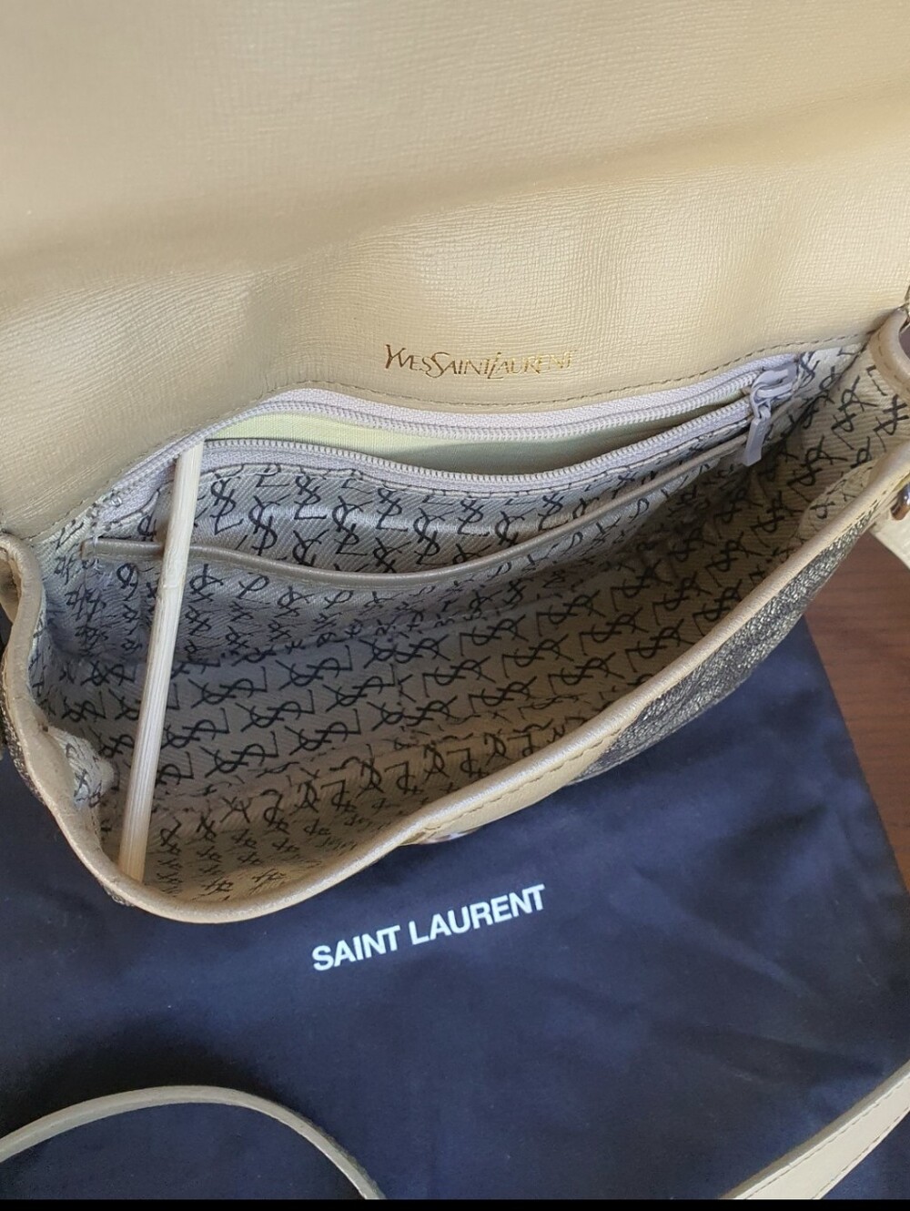 Yves Saint Laurent Flap Giraffe Prnt Coated Canvas/Tan Leather YSL Crossbody Bag - Picture 9 of 11